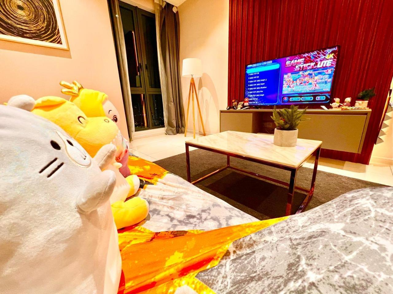 Legoland - Happywonder Suite For Family ,Cozy, Wifi With Nice Garden Pool View! Nusajaya  Kültér fotó
